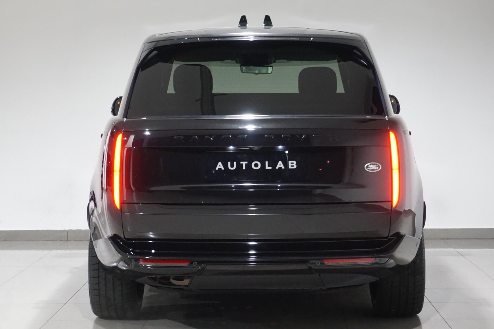 Land Rover Range Rover 3.0 D300 MHEV Autobiography SUV 5dr Diesel Auto 4WD Euro 6 (s/s) (300 ps)